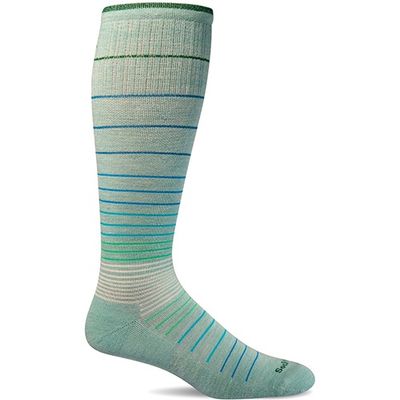 Women&#39;s Circulator | Moderate Graduated Compression Socks
