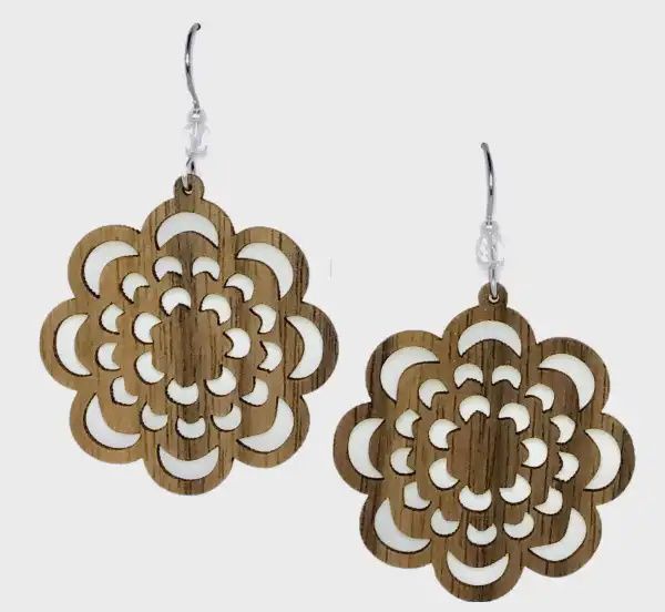 Radiating Flower Willow Earring-Sm-Walnut