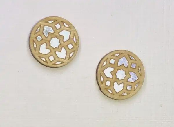 Round Rosette Twig Stud Earring-Maple