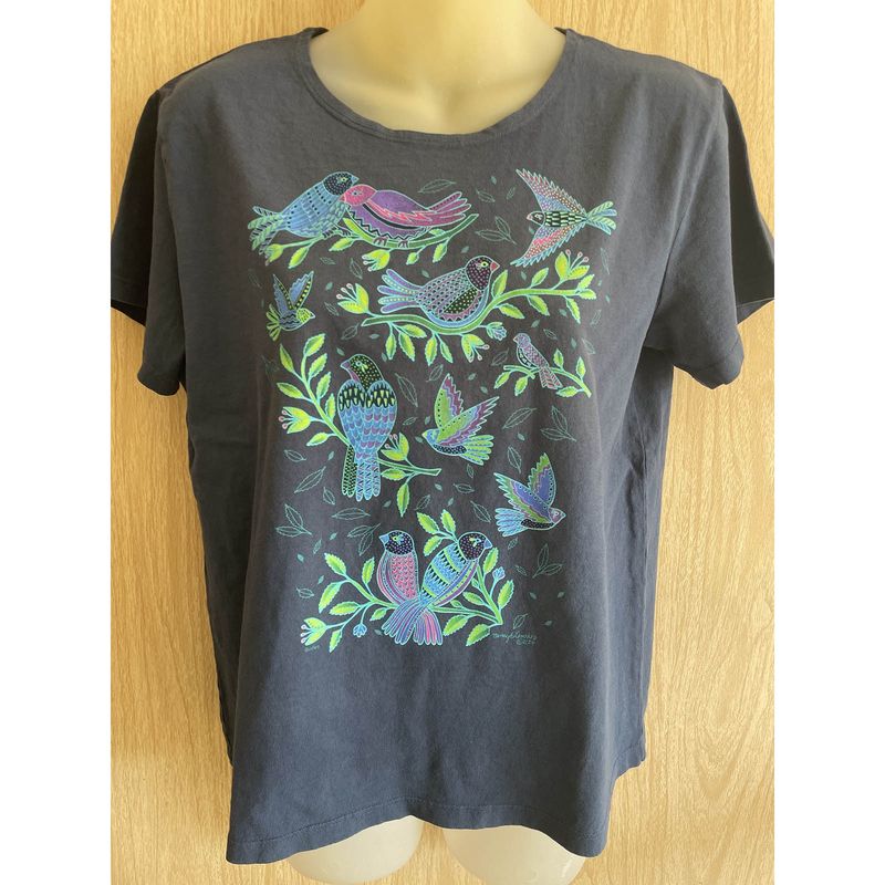 Sabaku Women&#39;s Boutique Tee, Birdies