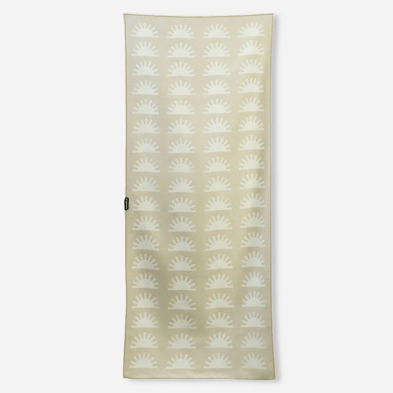 Nomadix Original Towel - Sunshine Sandy Beige, Nomadix Color: Sunshine Sandy Beige