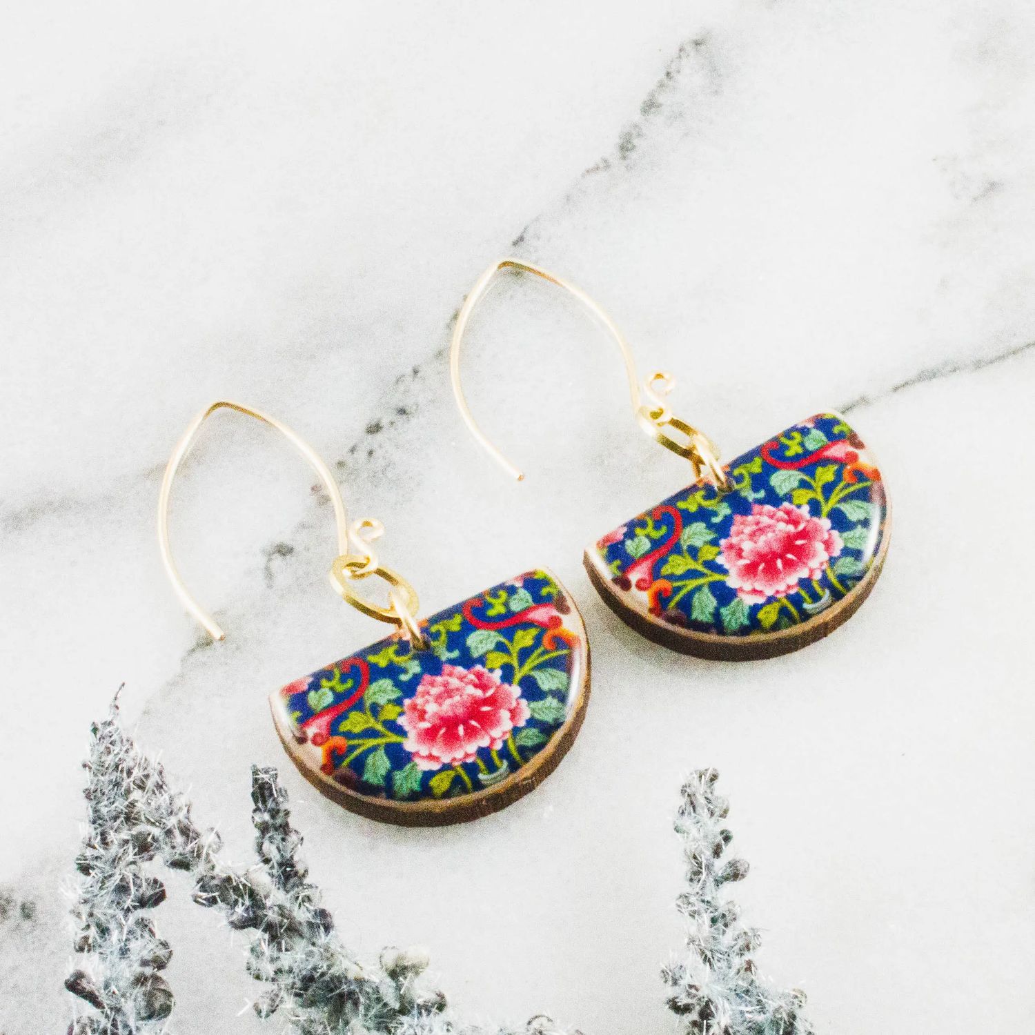 Blue Chinese Floral Half Circle Earring, Color: Gold
