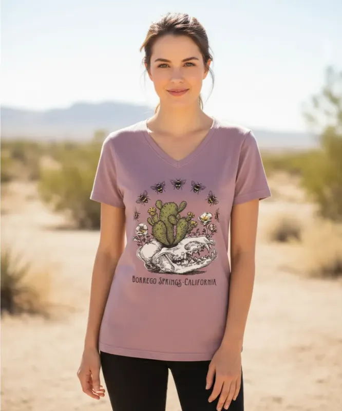Coyote Skull Bloom Women&#39;s V-Neck Tee