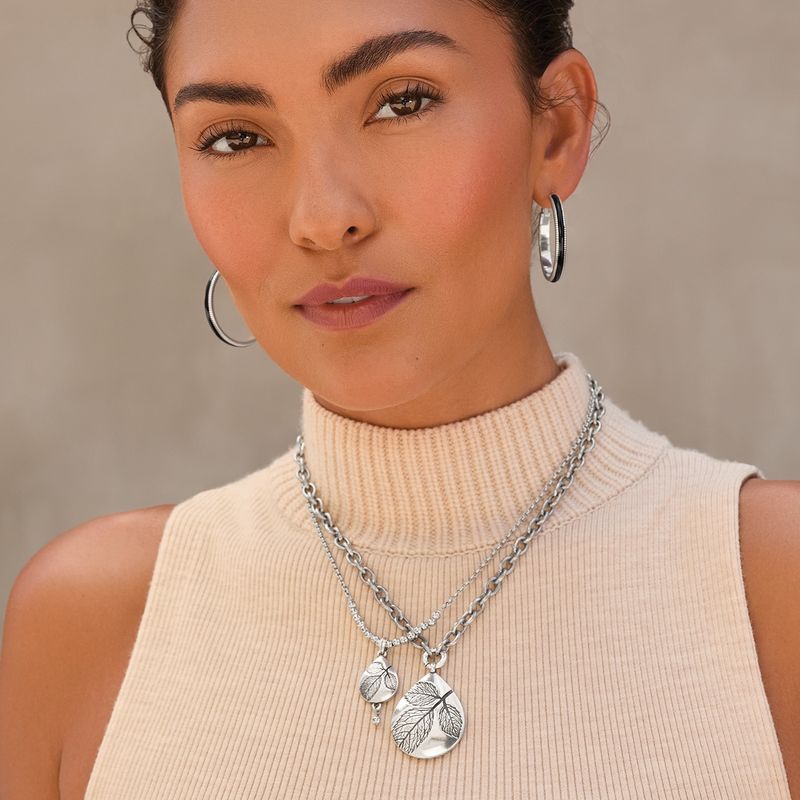 Natura Teardrop Necklace