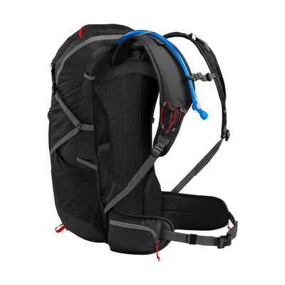Fourteener 32 3 Liter Hydration Pack