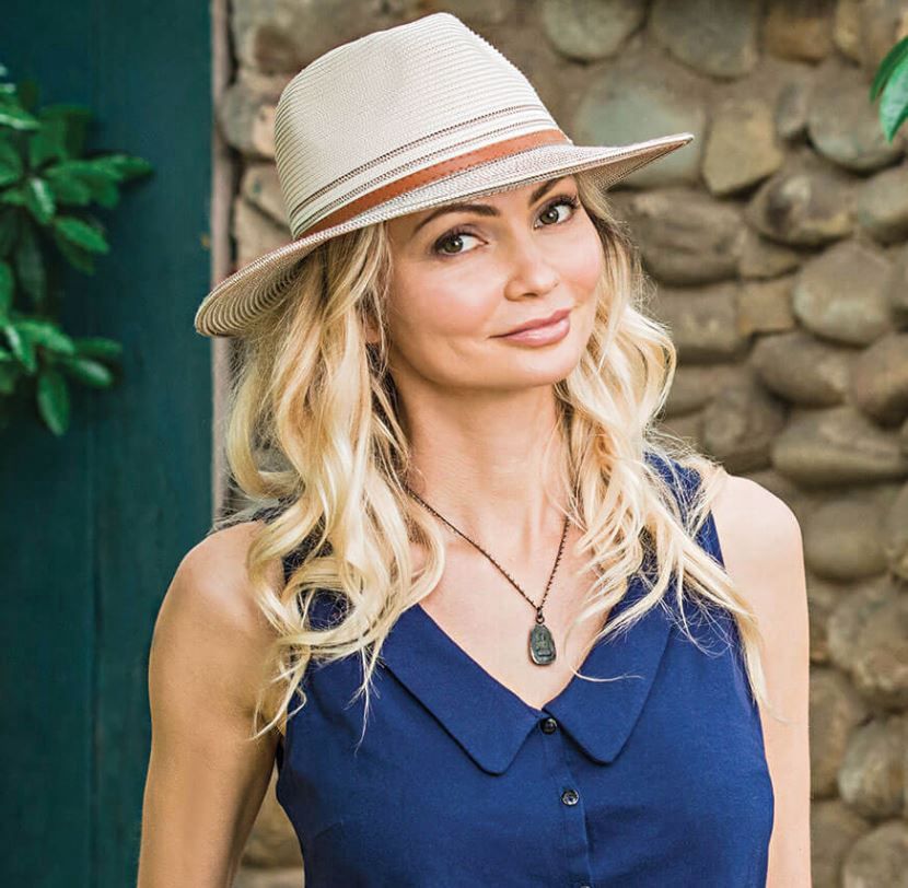 Wallaroo Petite Kristy Women's Fedora Hat, Color: Ivory/Stone