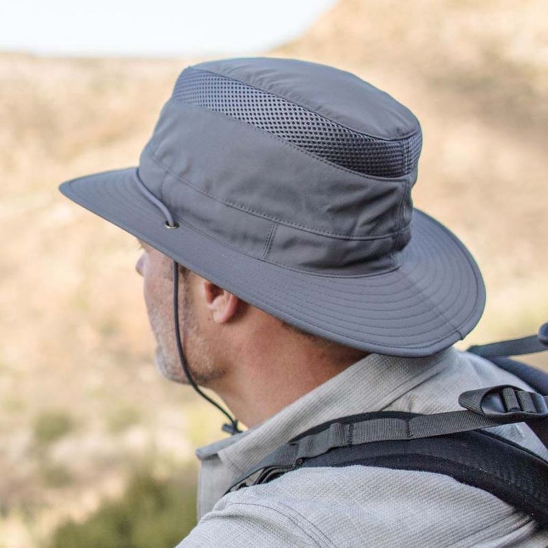 Sunday Afternoons Charter Escape Hat