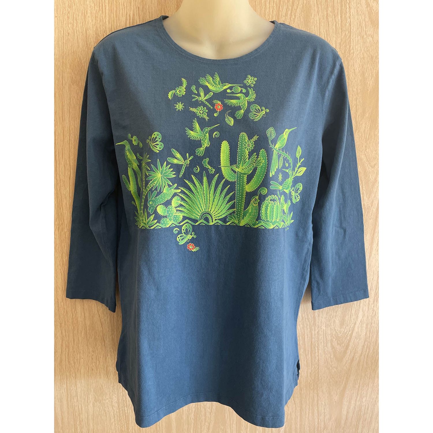 Sabaku Women's 3/4 Sleeve Top, Imaginary Desert, Color: Moroccan Blue, Size: XS