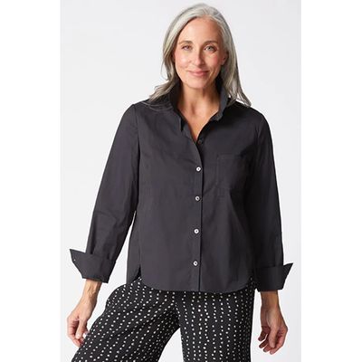 Perfect Travel Shaped Hem Shirt