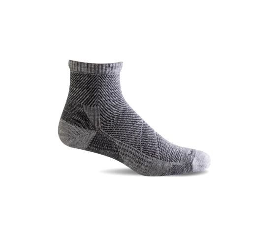 Sockwell Men's Elevate Quarter | Moderate Compression Socks, Color: Light Grey, Size: LG/XL