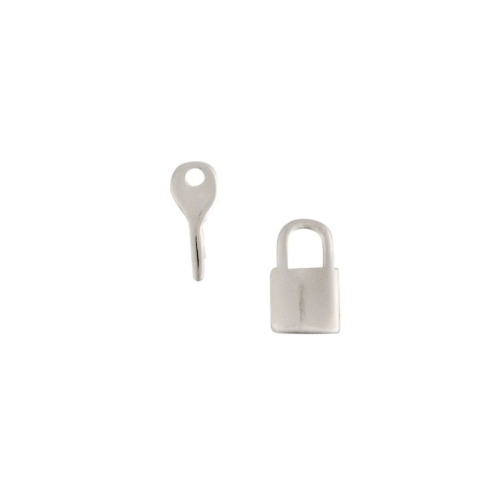 Lock &amp; Key Studs in Silver, Color: Silver