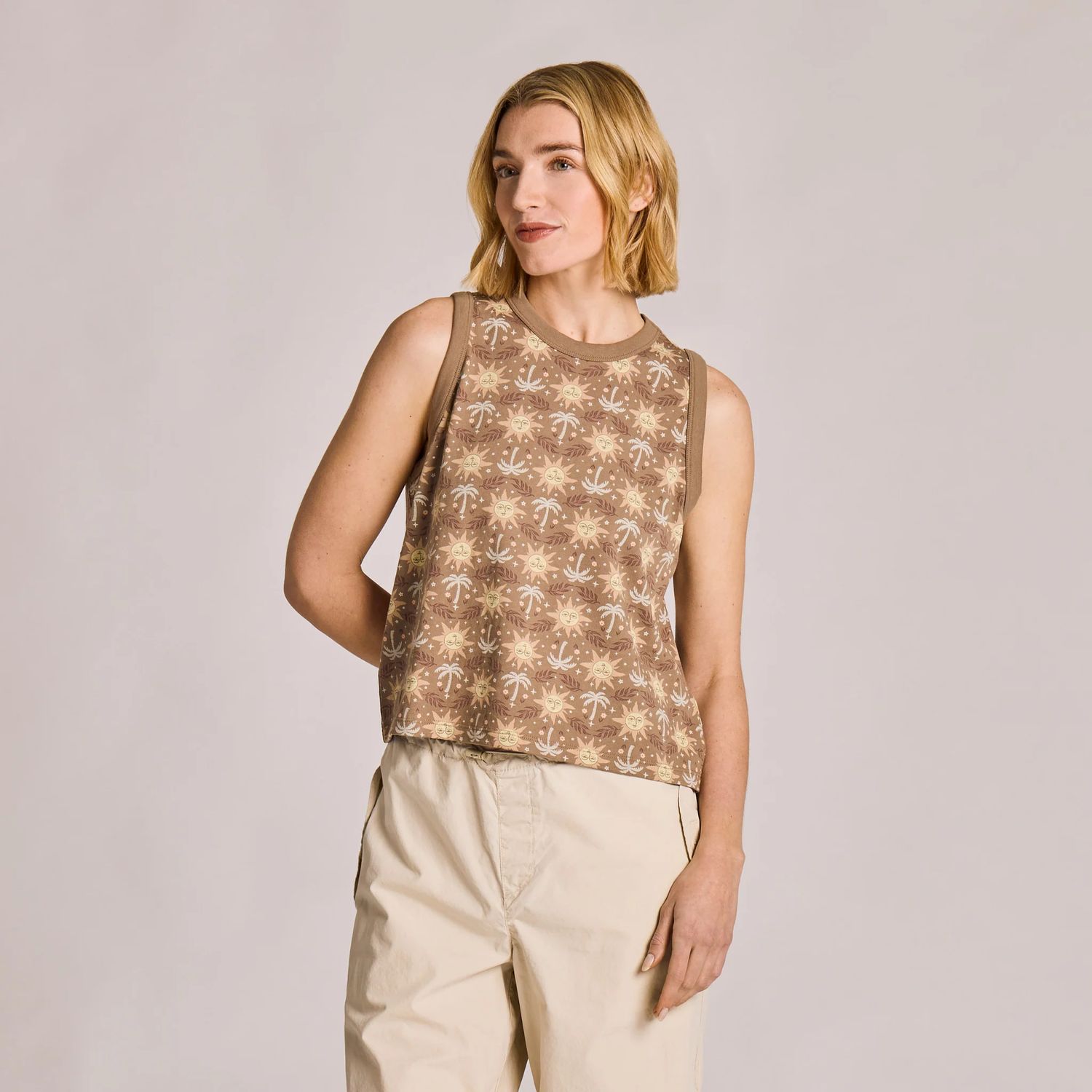 Women's Sun And Palms Pattern Tank Top, Color: Mushroom Brown, Size: XS