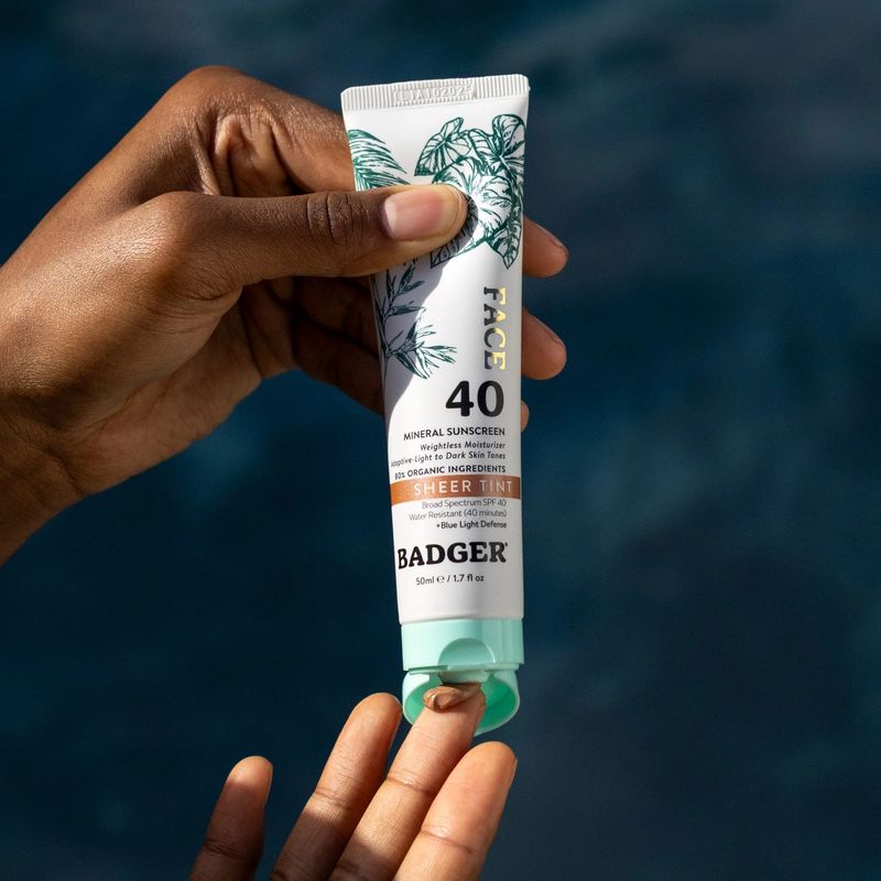 Tinted Face Mineral Sunscreen SPF40