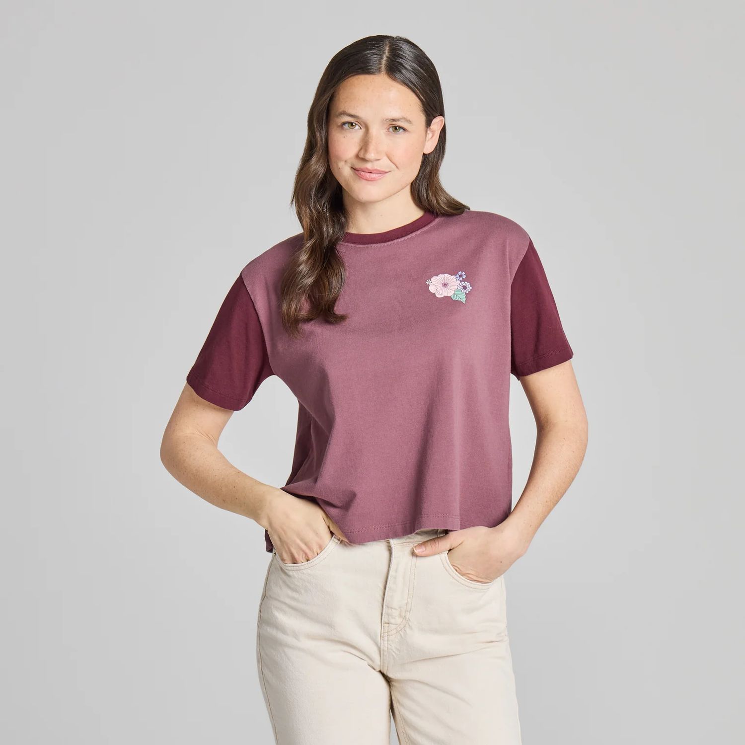 Life is Good Women's Wildflower Garden Grid Short Sleeve Crusher Boxy Tee, Color: Mahogany Brown, Size: XS