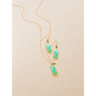 Holly Yashi Davy Pendant Necklace