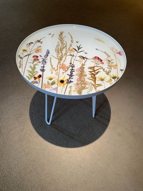 Floral Resin Table - 16&quot; diameter