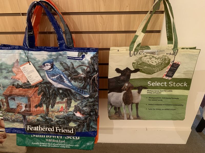 "Hen" Tote