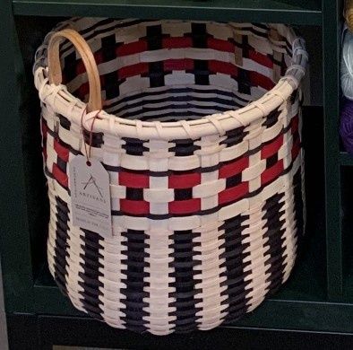 Basket - Cherokee Bushel - Large - red &amp; blk