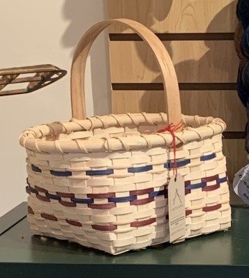 Basket - Medium Gathering in blue/purple