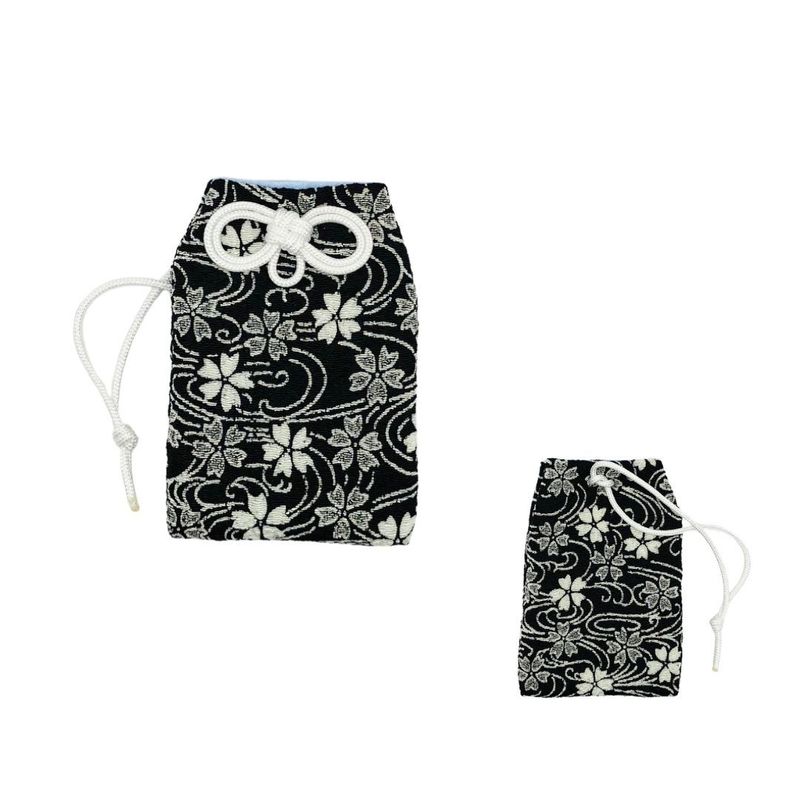 Omamori noir