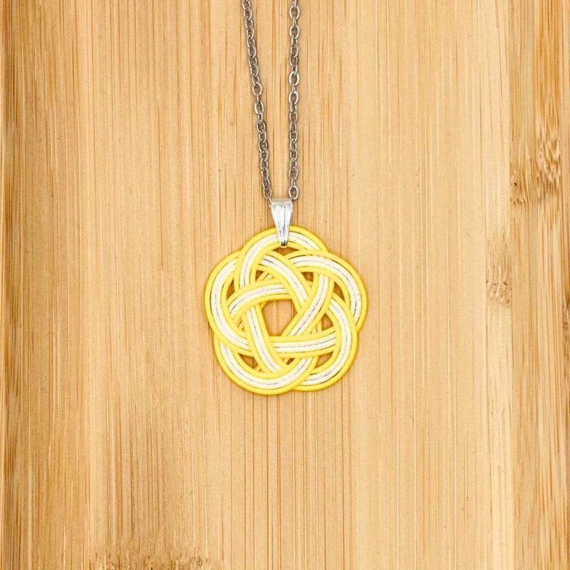 Collier Mizuhiki jaune