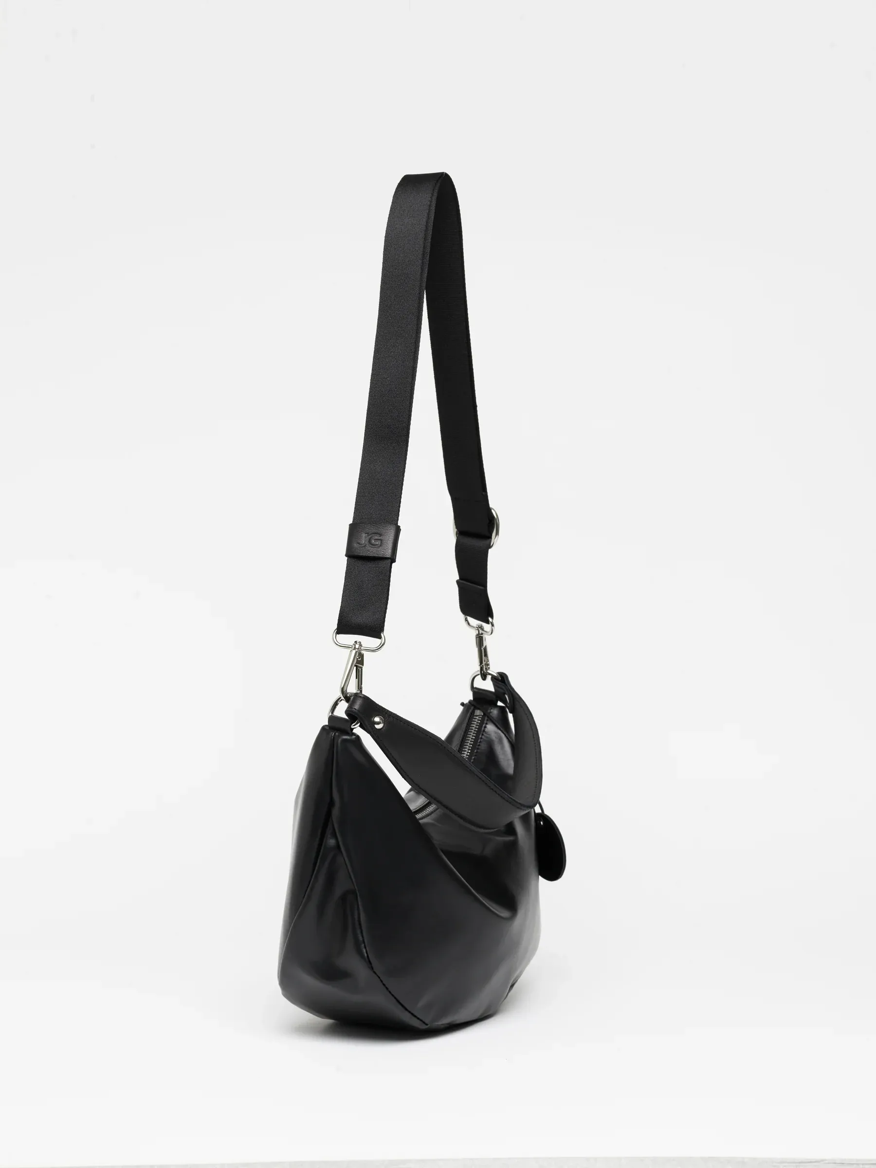 Sac demi-lune Nikita Light Leather - Noir