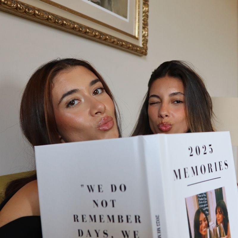 Year in Review – Álbum de Fotos Personalizado, cover detail