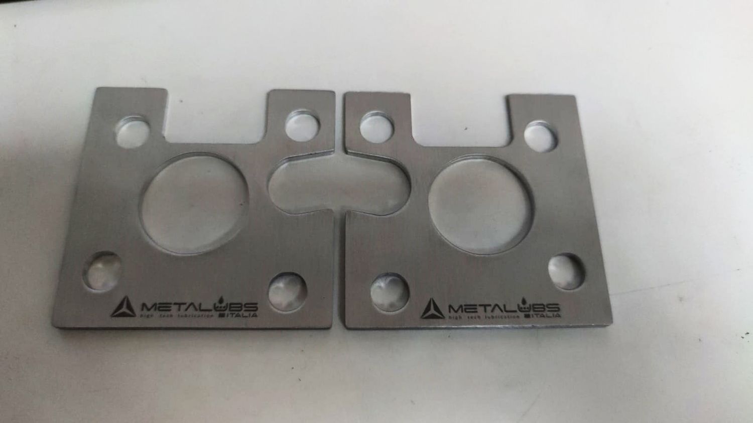 Abarth GPA/MITO/EVO Sturzplatten 1,5° Aluminium 6082 eloxiert