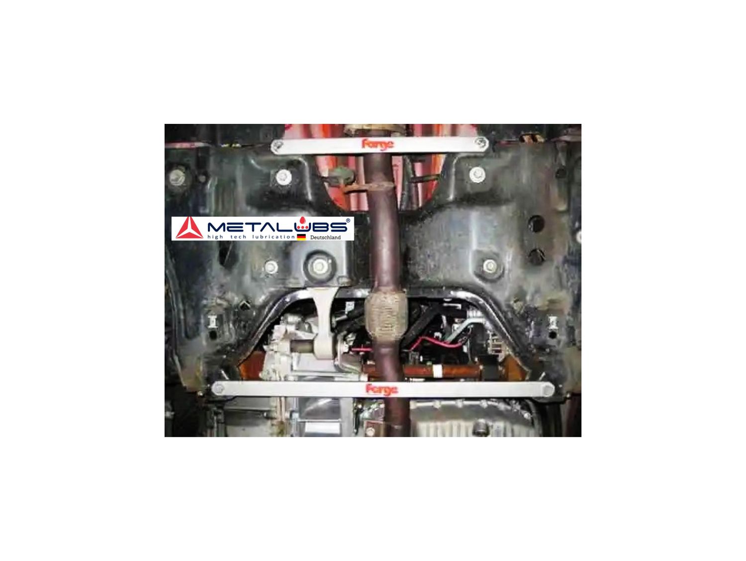 FORGE MOTORSPORT Chassisverstärkungsstreben speziell für GPA, Punto Evo Abarth, Alfa Romeo Mito