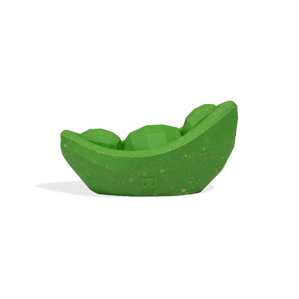 Zee.Dog Super Veggiez Toy - Green Peas