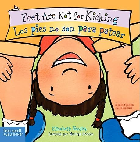 Feet are not for kicking | Los pies no son para patear