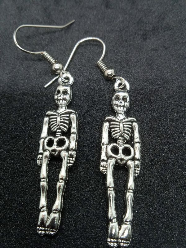 Pendientes de Esqueleto Plateados