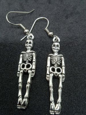 Pendientes de Esqueleto Plateados