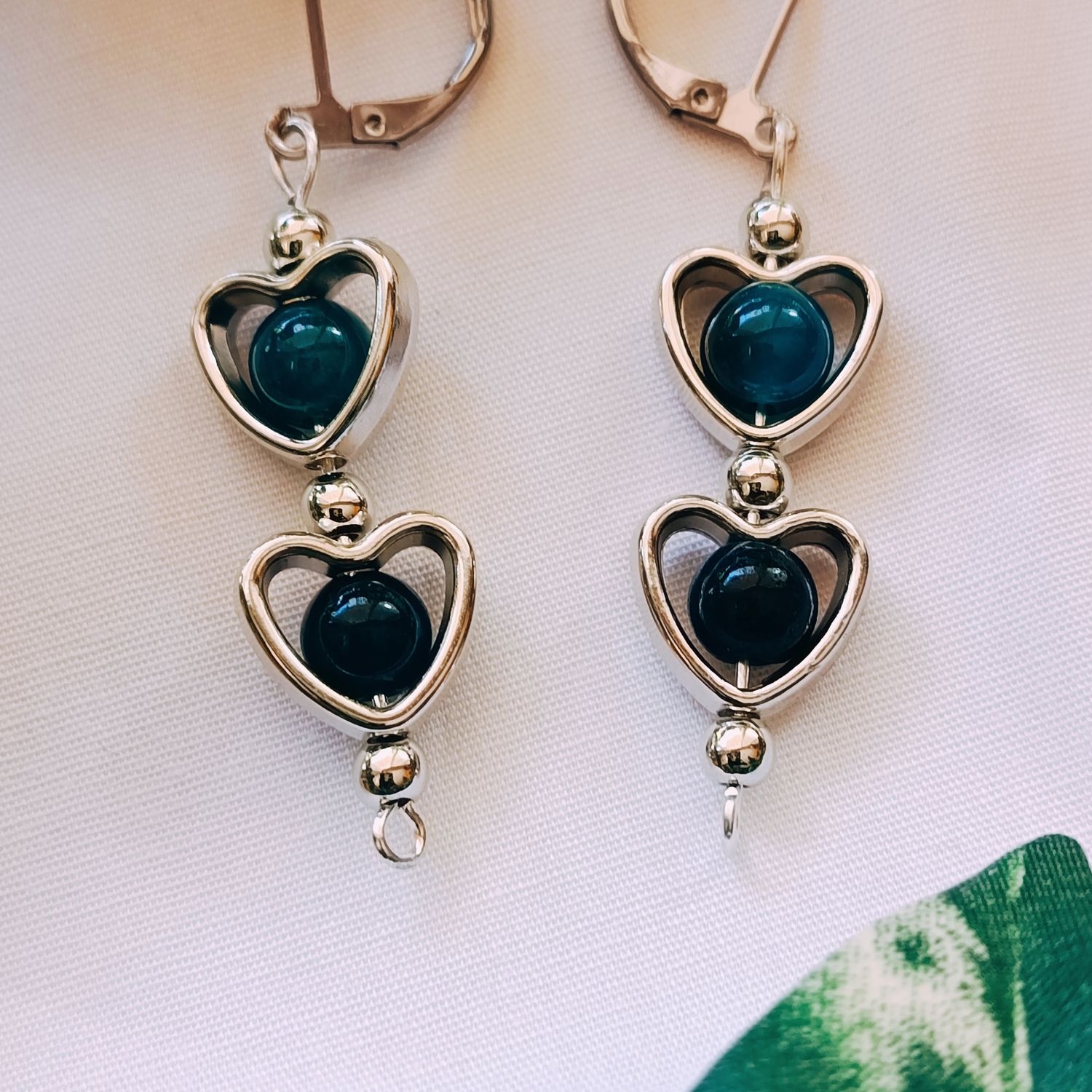 Pendientes corazón apatita