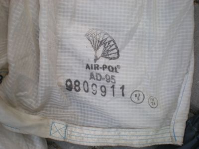 Spadochron desantowy AD-95 – wojskowy, rozłożony, po resursie