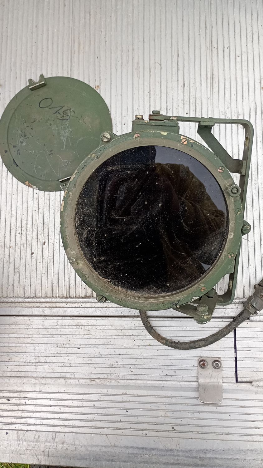 REFLEKTOR OU-3G do czołgu T-72