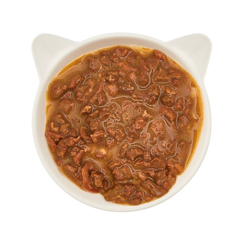 WOW CAT kawałki wołowiny w sosie (85g)