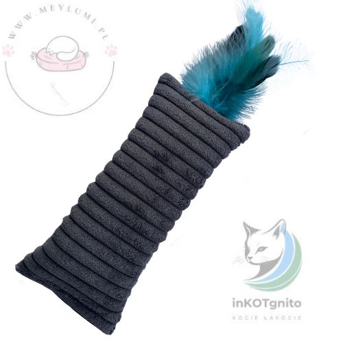 Meylumi kopacz welurowy klasyczny z łuską gryki i piórami (waleriana i kocimiętka)