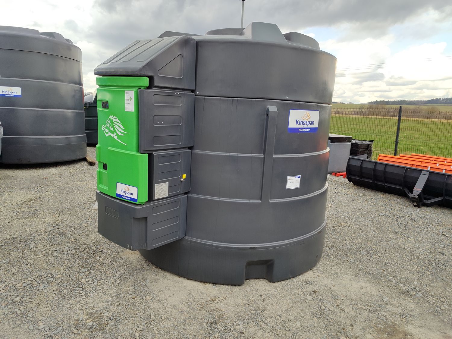 Tankstelle 5000 L Tank Kingspann mit Pumpe