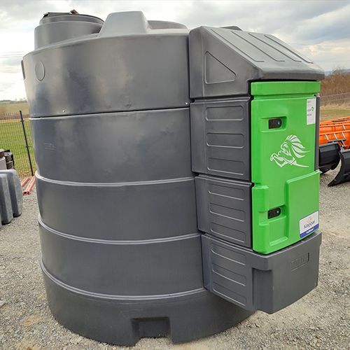 Tankstelle 5000 L Tank Kingspann mit Pumpe Tankstelle 5000 L Tank Kingspann mit Pumpe
