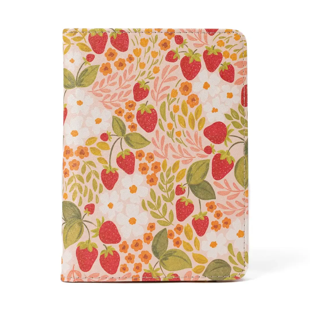 Kindle Case - Strawberry Patch, Size: Basic