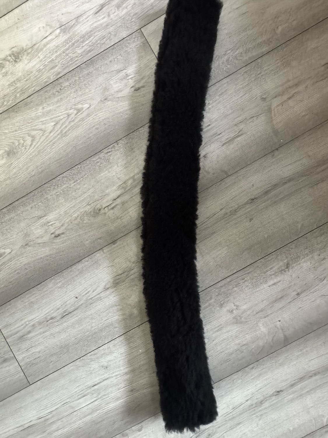 100% Lambswool Sleeve For The Girth Part Of The Harness.