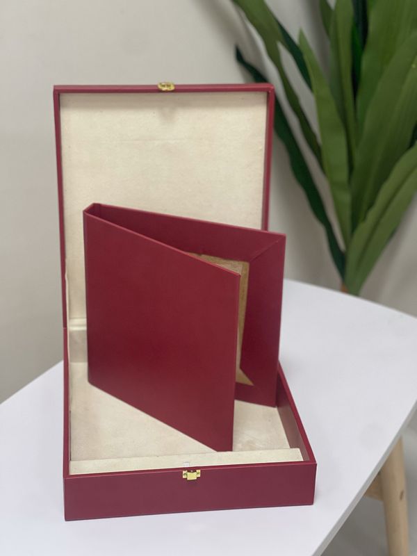 بوكس ألبوم تصميم كلاسيكي