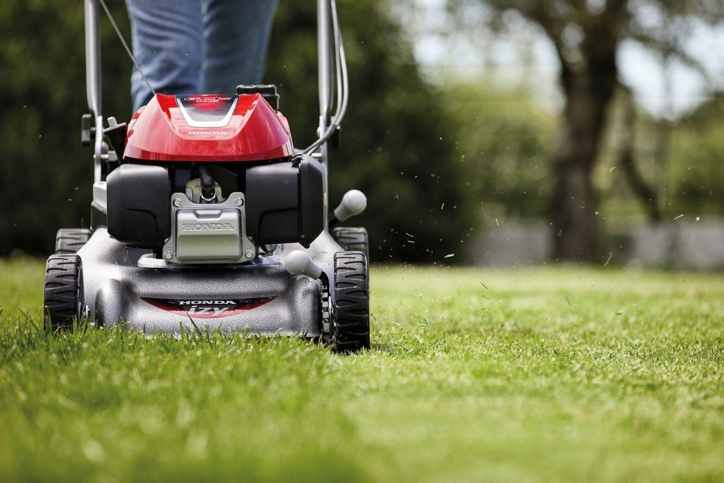 Honda Izy HRG 466 SK EP 18 Self Propelled Collect Built in Mulch Petrol Lawn Mower