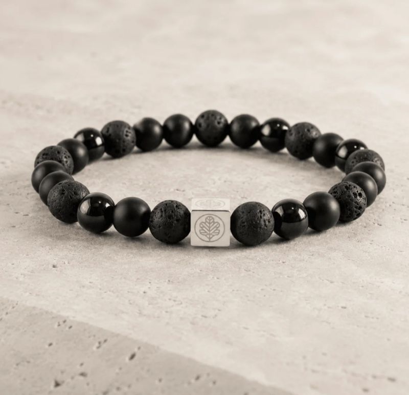 Black Iron Armband Black Iron Armband