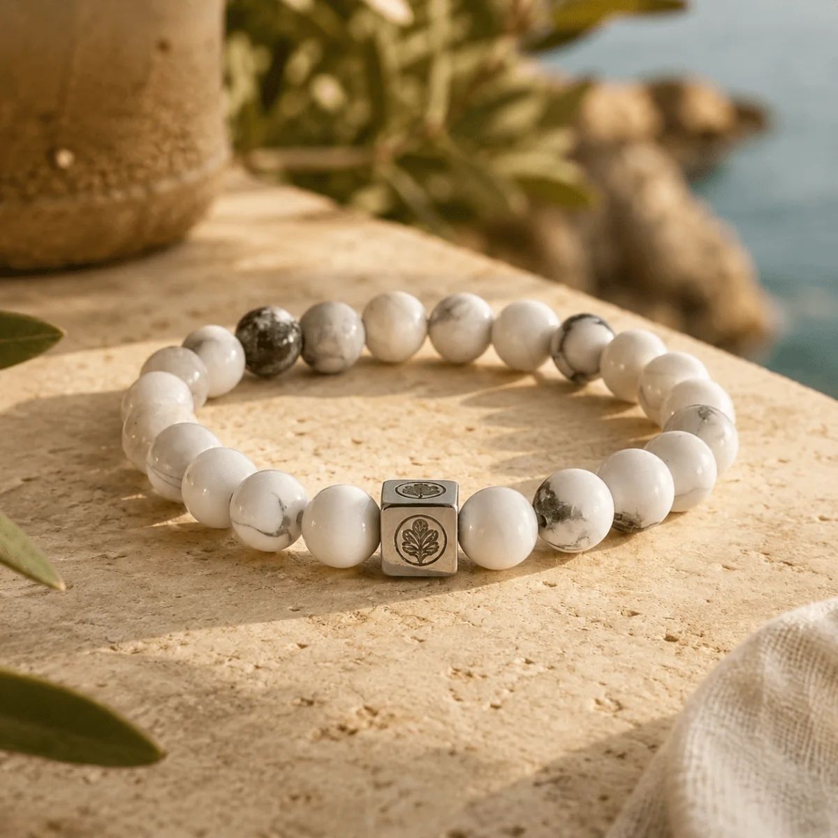 Arctic Stone Armband