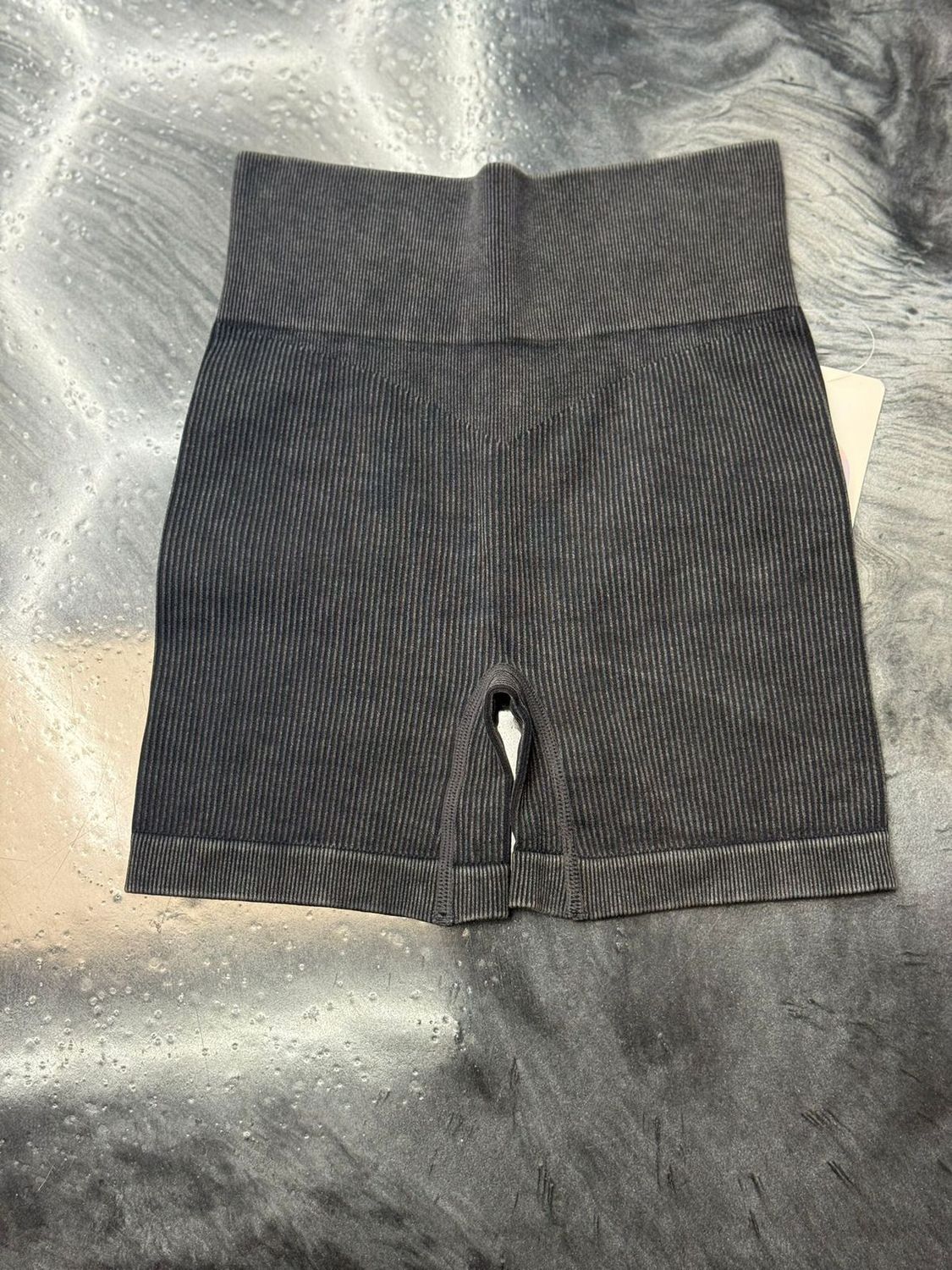 deep grey lined biker short