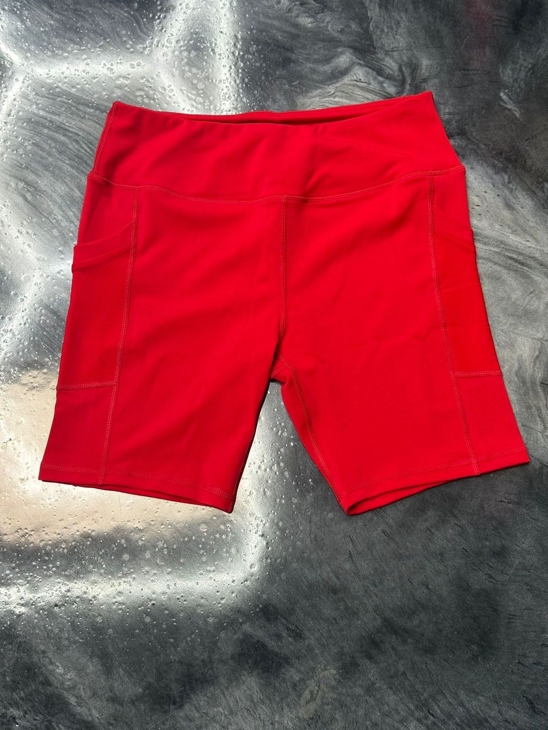 red side pocket biker shorts