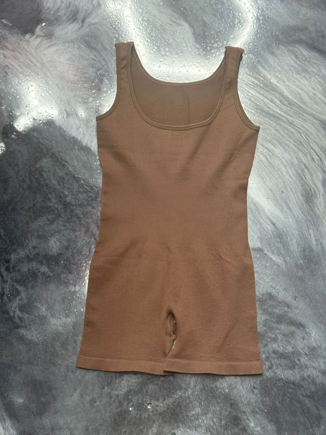 brown workout jumper