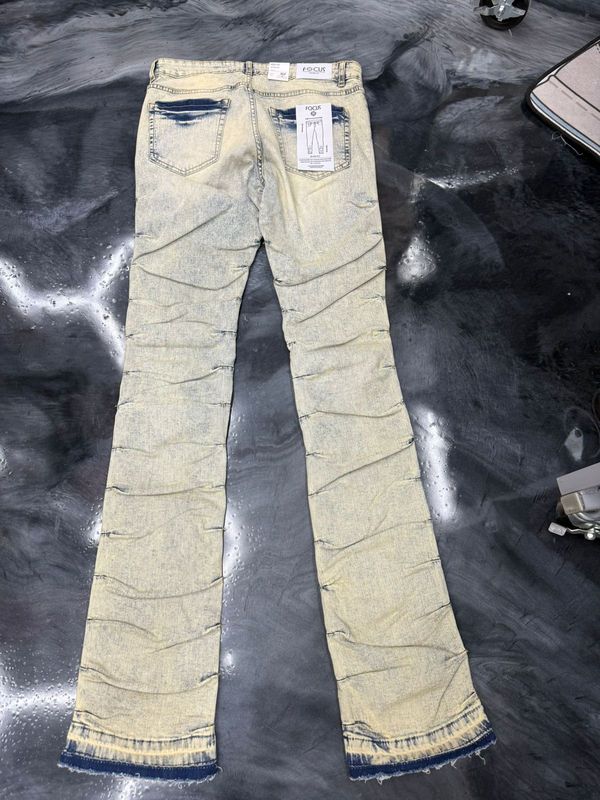 Focus Stacked Jeans